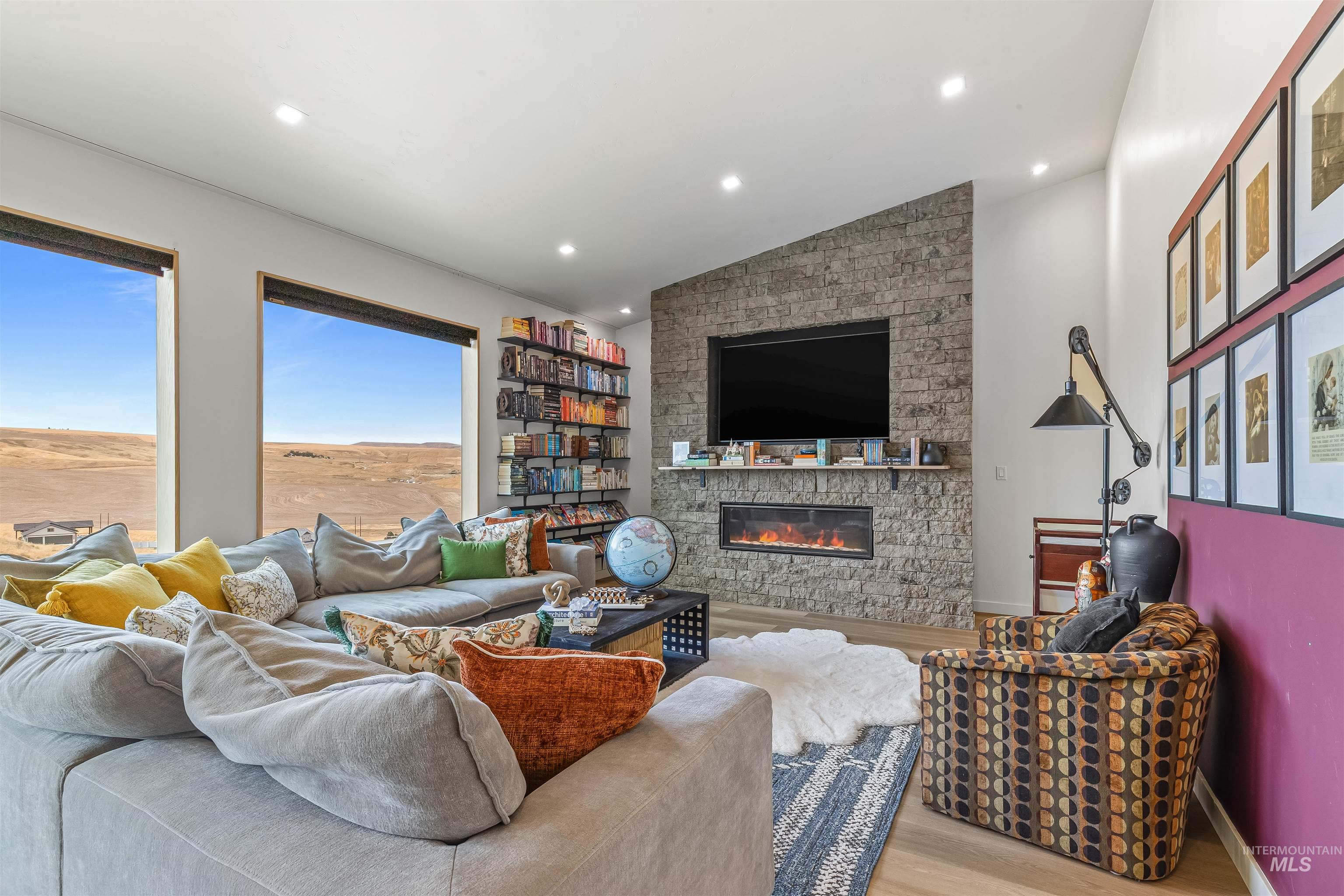 2222 Deer Pointe Drive, Clarkston, Washington 99403, 3 Bedrooms, 2.5 Bathrooms, Residential For Sale, Price $829,000, 98975930