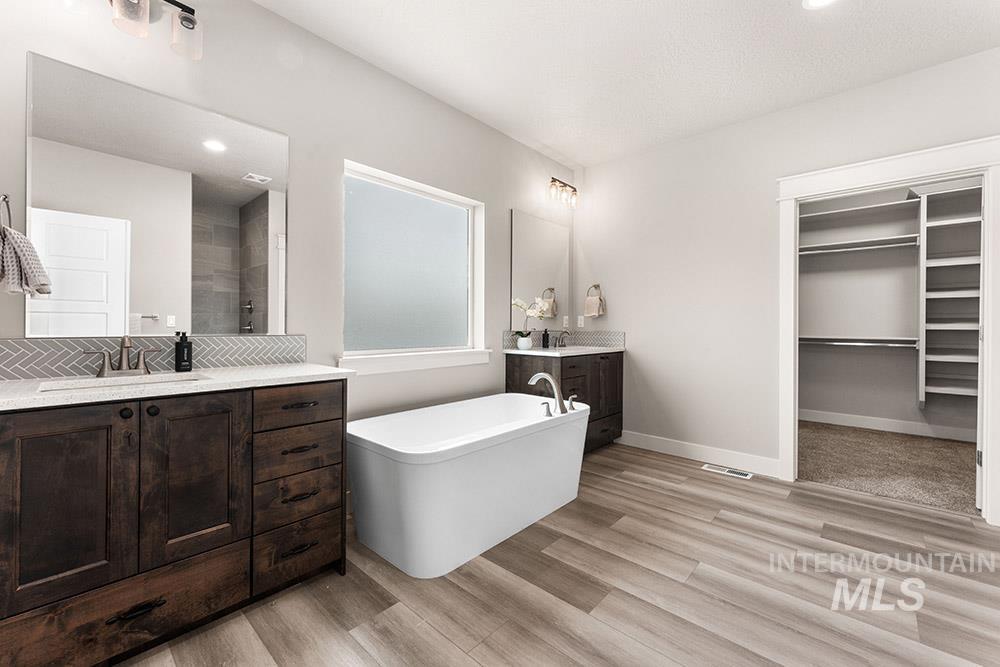 4377 S Wagon Rd, Nampa, Idaho 83687, 4 Bedrooms, 2.5 Bathrooms, Residential For Sale, Price $574,900, 98975931