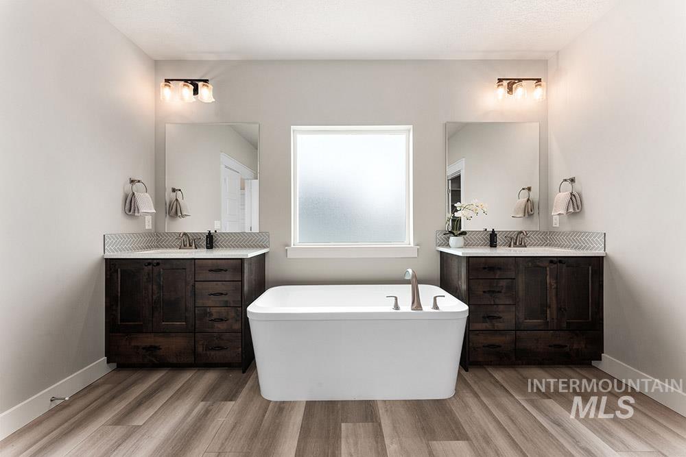 4377 S Wagon Rd, Nampa, Idaho 83687, 4 Bedrooms, 2.5 Bathrooms, Residential For Sale, Price $574,900, 98975931