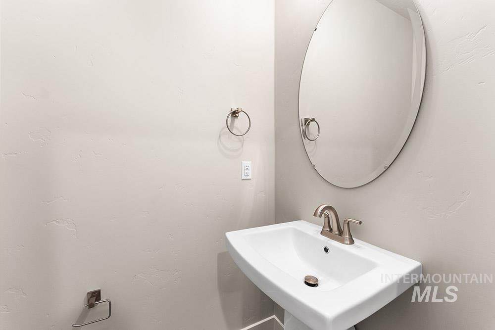 4377 S Wagon Rd, Nampa, Idaho 83687, 4 Bedrooms, 2.5 Bathrooms, Residential For Sale, Price $574,900, 98975931