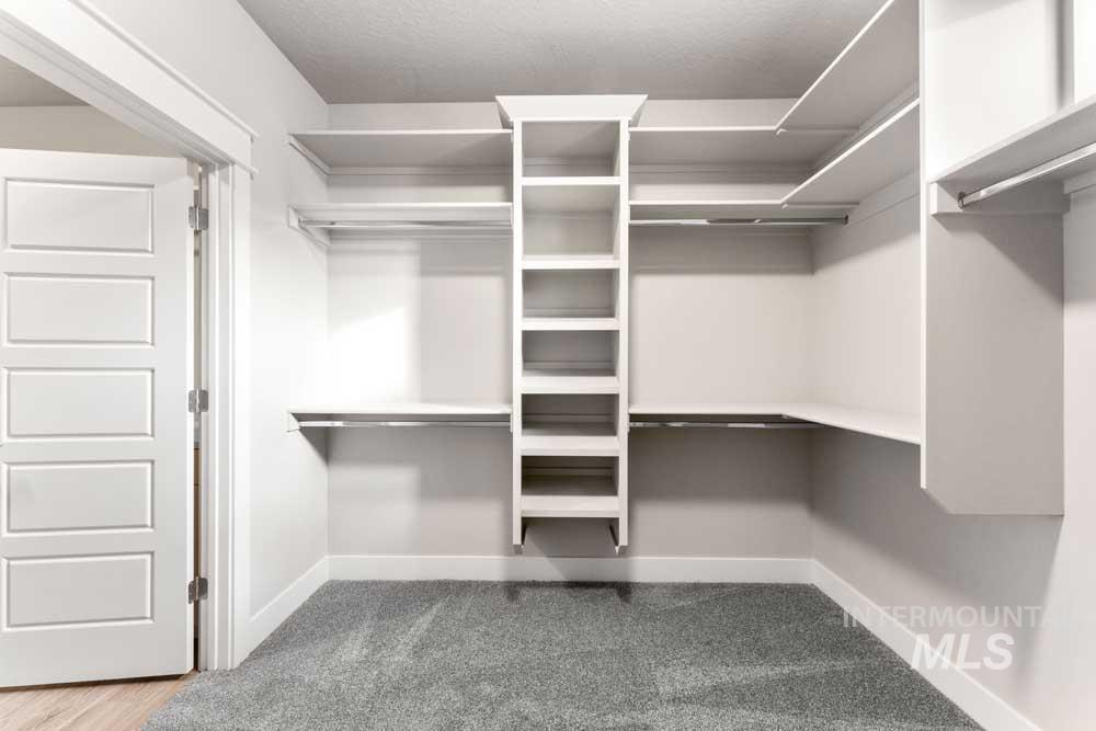 4421 S Wagon Rd, Nampa, Idaho 83687, 4 Bedrooms, 3 Bathrooms, Residential For Sale, Price $589,900, 98975935