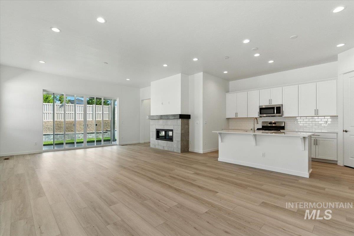 TBD N Ice Fire Ave, Star, Idaho 83669, 3 Bedrooms, 2 Bathrooms, Residential For Sale, Price $565,990, 98975937