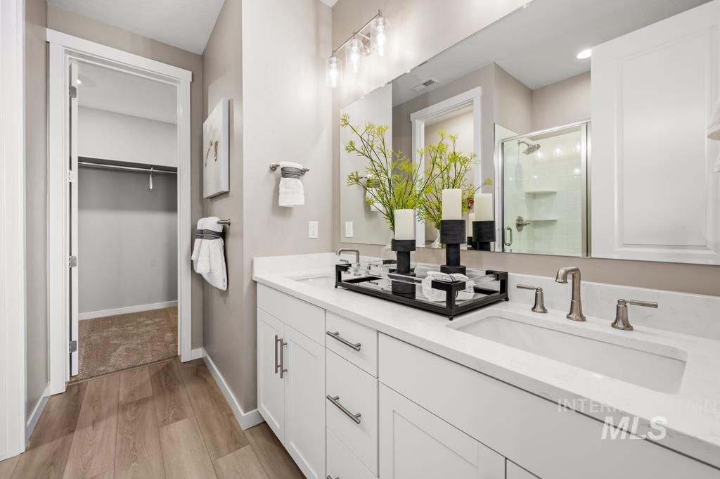 TBD N Asner Ave, Star, Idaho 83669, 4 Bedrooms, 3.5 Bathrooms, Residential For Sale, Price $604,990, 98975939