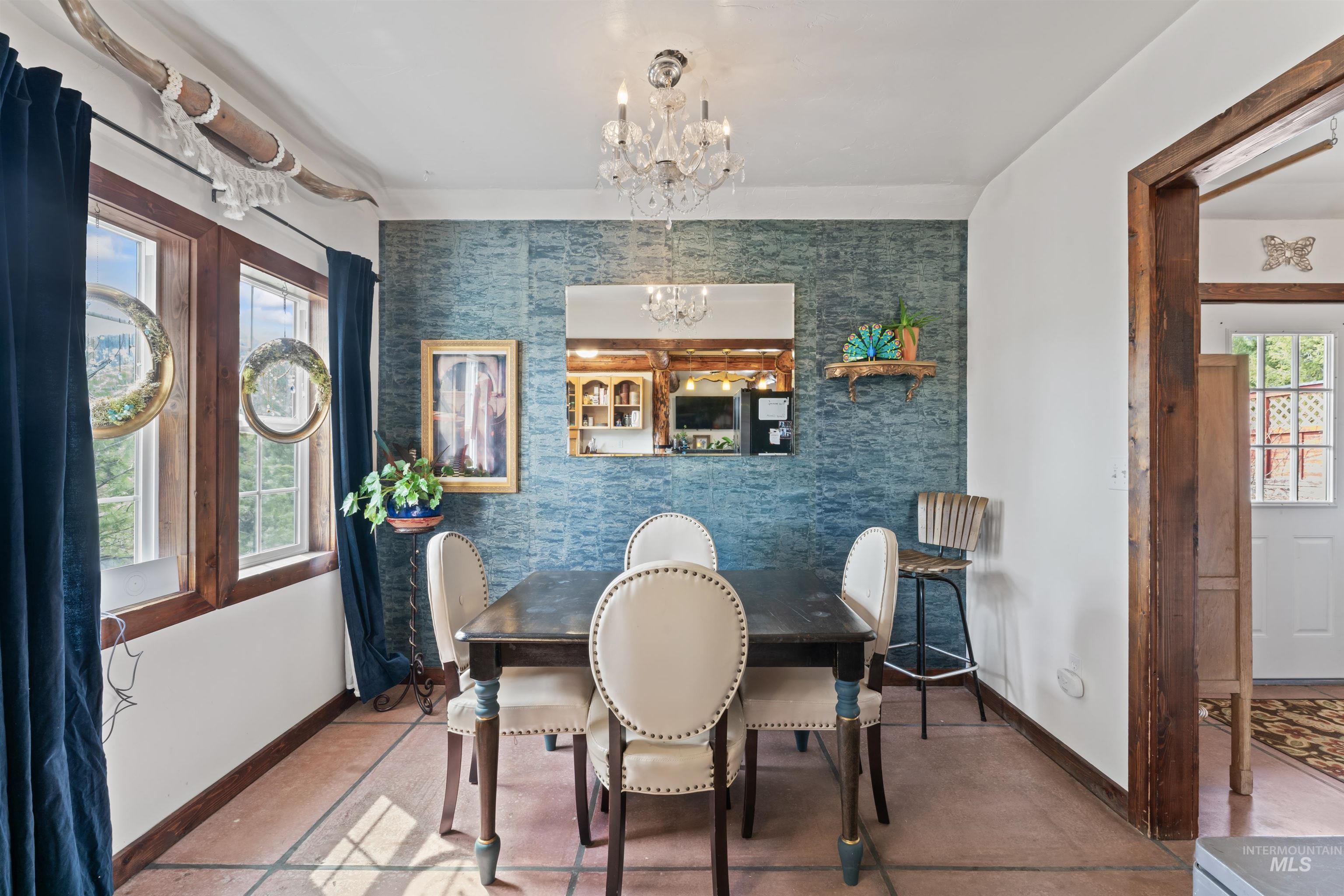 5 Alpine Ct, Boise, Idaho 83716, 4 Bedrooms, 2.5 Bathrooms, Residential For Sale, Price $550,000, 98975940