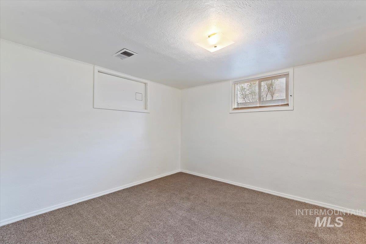 159 N Ada Place, Nampa, Idaho 83651-2001, 3 Bedrooms, 2 Bathrooms, Residential For Sale, Price $374,900, 98975941