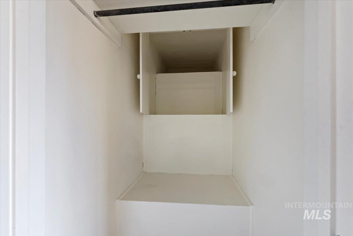 159 N Ada Place, Nampa, Idaho 83651-2001, 3 Bedrooms, 2 Bathrooms, Residential For Sale, Price $374,900, 98975941