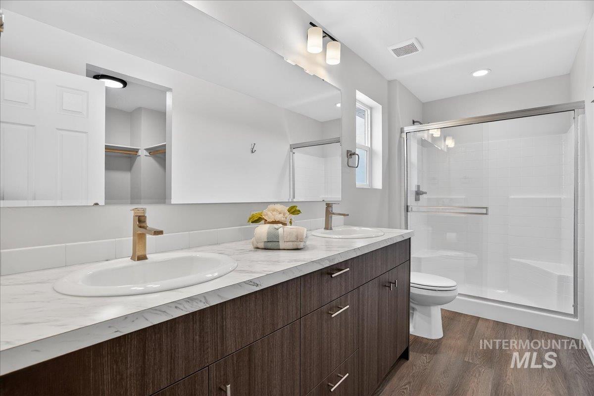 2632 N Arroyo Vista Way, Kuna, Idaho 83634, 4 Bedrooms, 2.5 Bathrooms, Residential For Sale, Price $449,990, 98975943