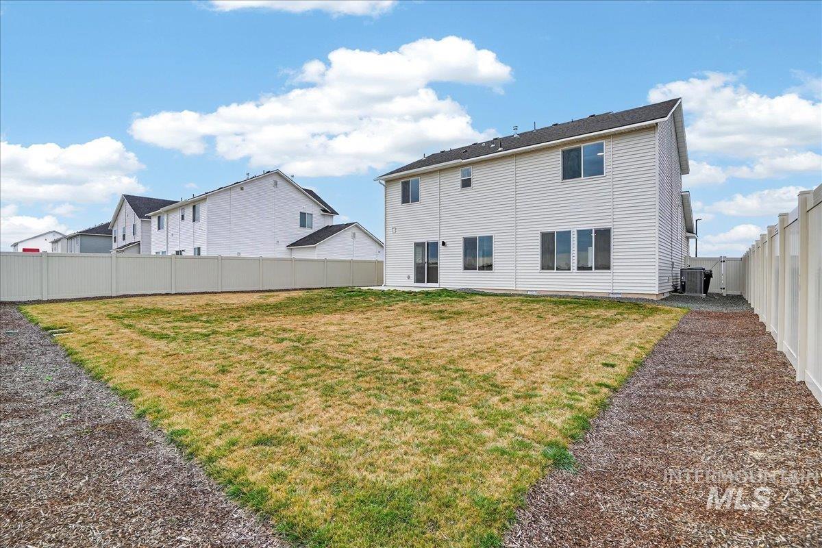 2632 N Arroyo Vista Way, Kuna, Idaho 83634, 4 Bedrooms, 2.5 Bathrooms, Residential For Sale, Price $449,990, 98975943