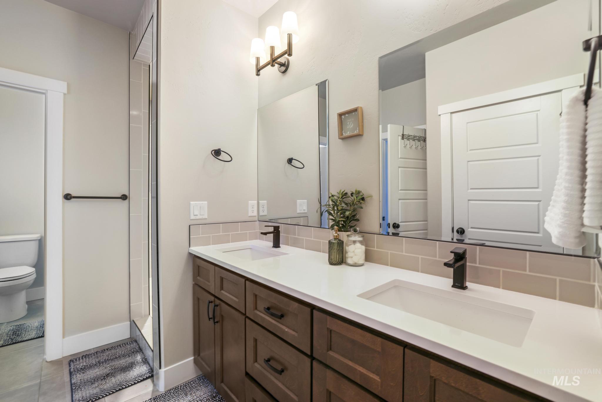 3103 Moonrise Rd, Twin Falls, Idaho 83301-8443, 5 Bedrooms, 3 Bathrooms, Residential For Sale, Price $579,900,MLS 98975950