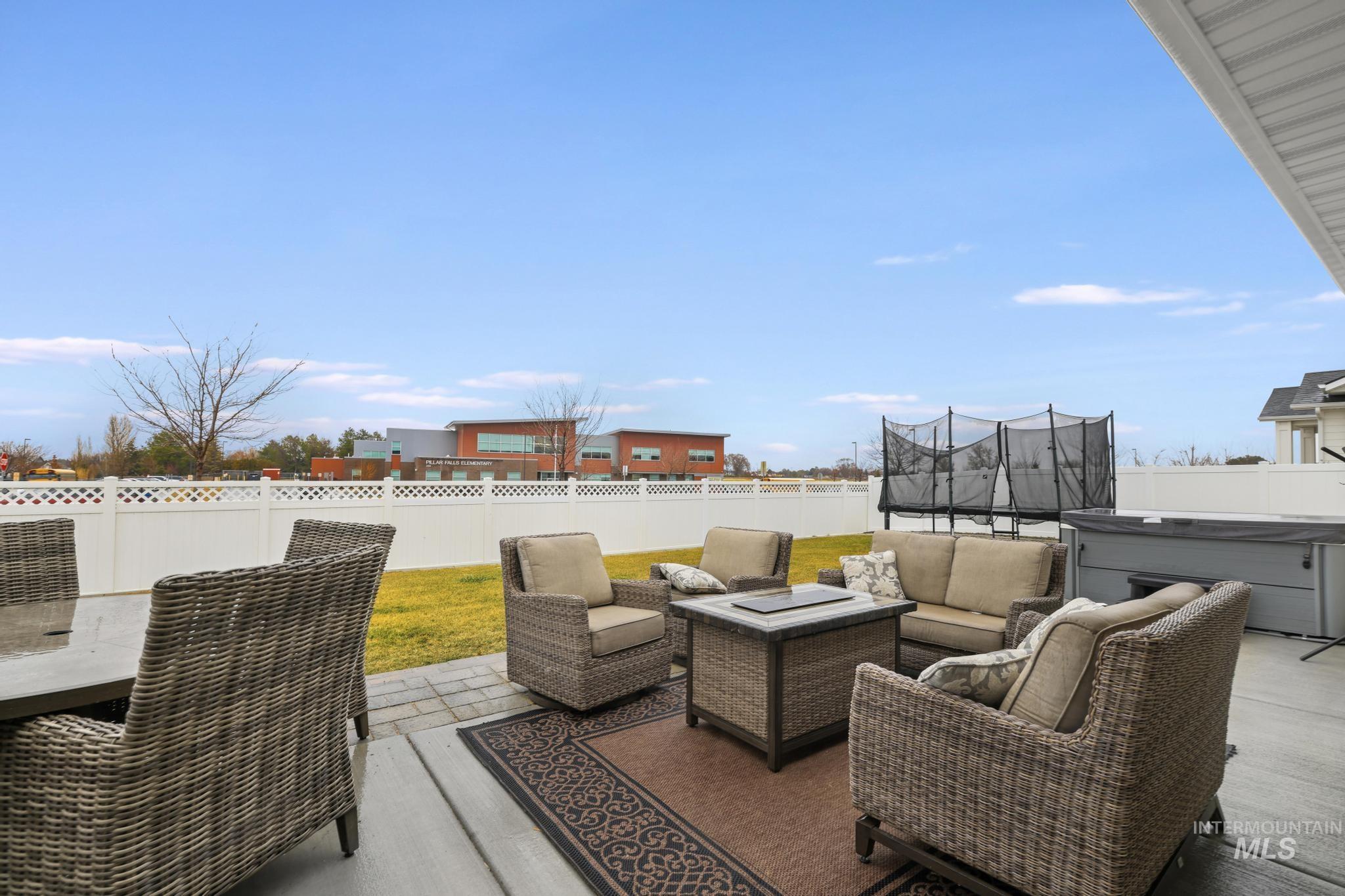 3103 Moonrise Rd, Twin Falls, Idaho 83301-8443, 5 Bedrooms, 3 Bathrooms, Residential For Sale, Price $579,900,MLS 98975950