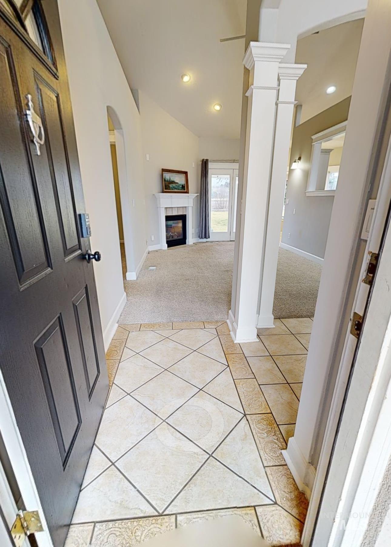 6889 E Greens Dr, Nampa, Idaho 83687, 3 Bedrooms, 2 Bathrooms, Residential For Sale, Price $415,000, 98975954