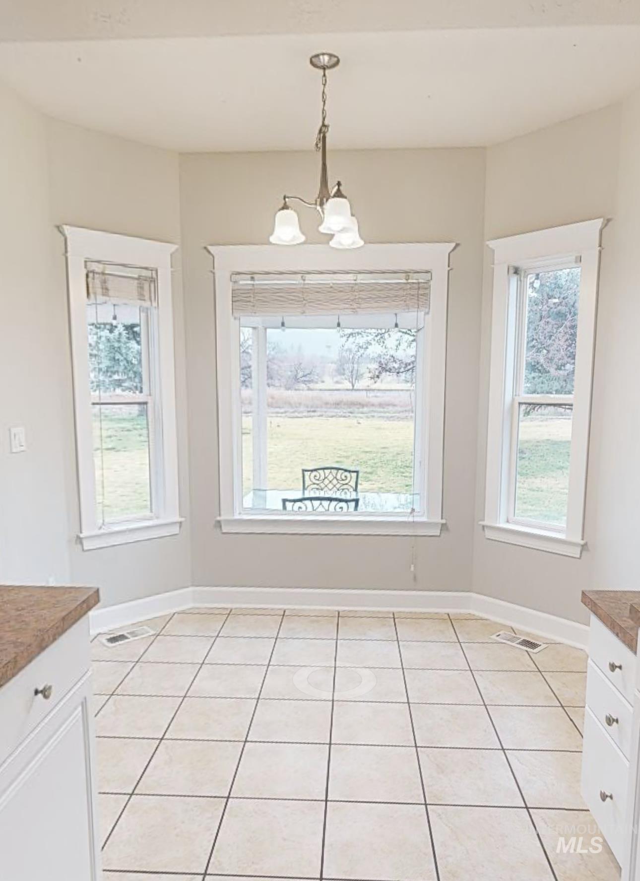 6889 E Greens Dr, Nampa, Idaho 83687, 3 Bedrooms, 2 Bathrooms, Residential For Sale, Price $415,000, 98975954