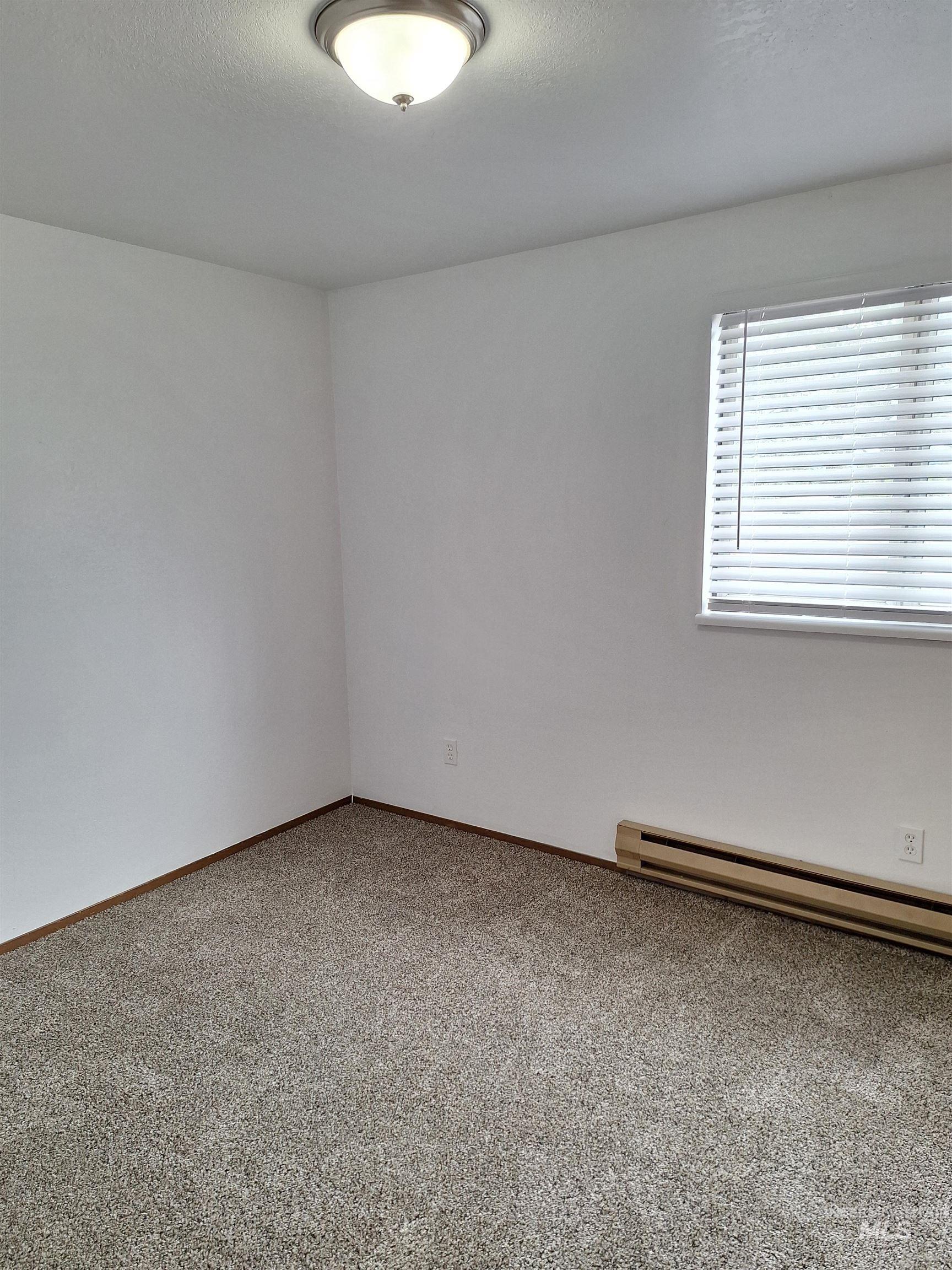 2814 S Georgia Ave, Caldwell, Idaho 83605, 2 Bedrooms, 1 Bathroom, Residential For Sale, Price $224,900, 98975956