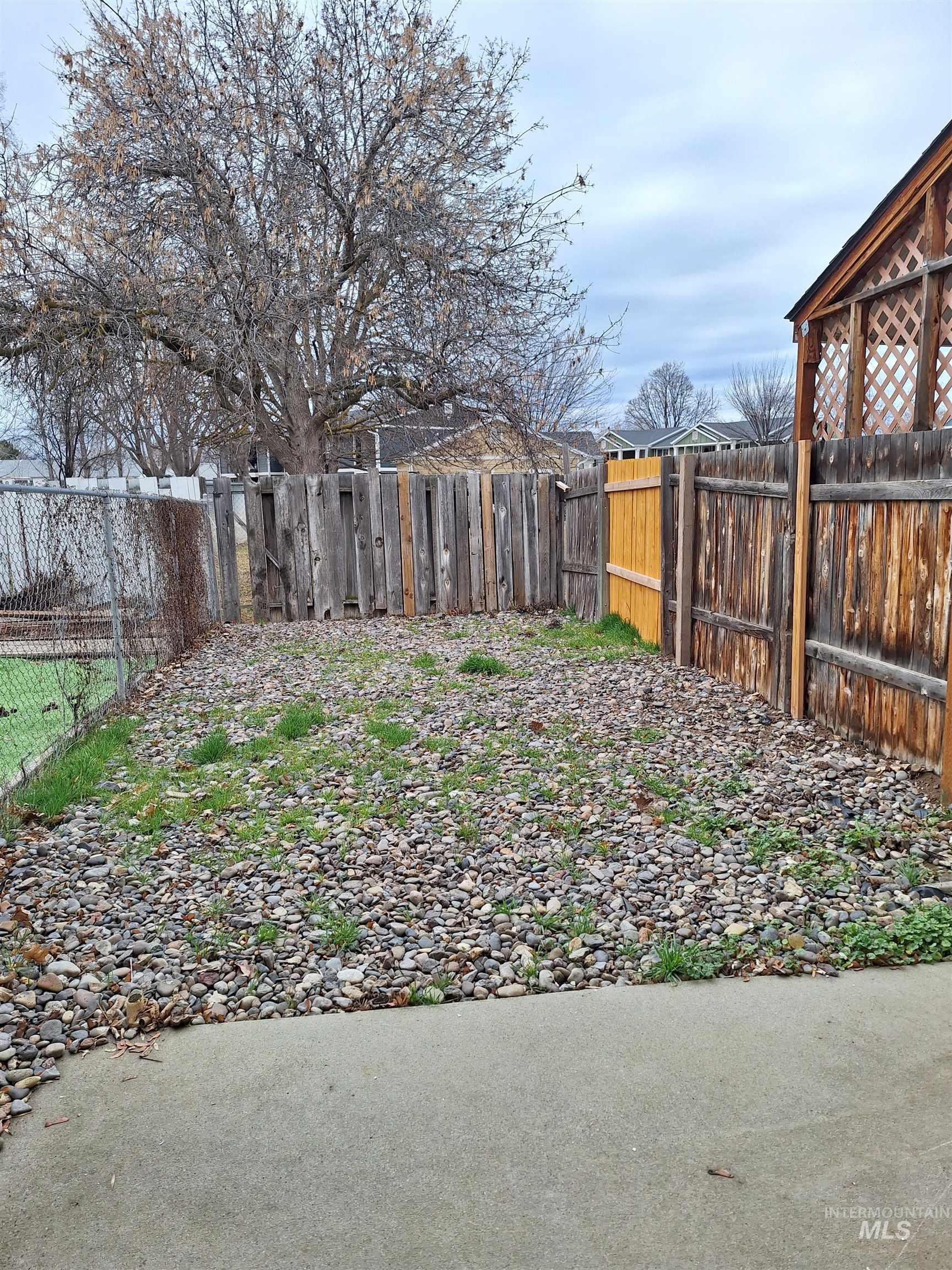 2814 S Georgia Ave, Caldwell, Idaho 83605, 2 Bedrooms, 1 Bathroom, Residential For Sale, Price $224,900, 98975956