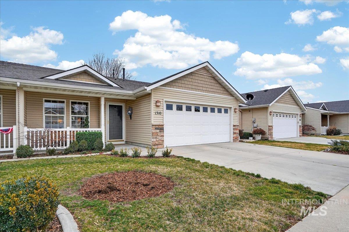 1310 N Gallant Ln, Meridian, Idaho 83642, 3 Bedrooms, 2 Bathrooms, Residential For Sale, Price $429,900, 98975957