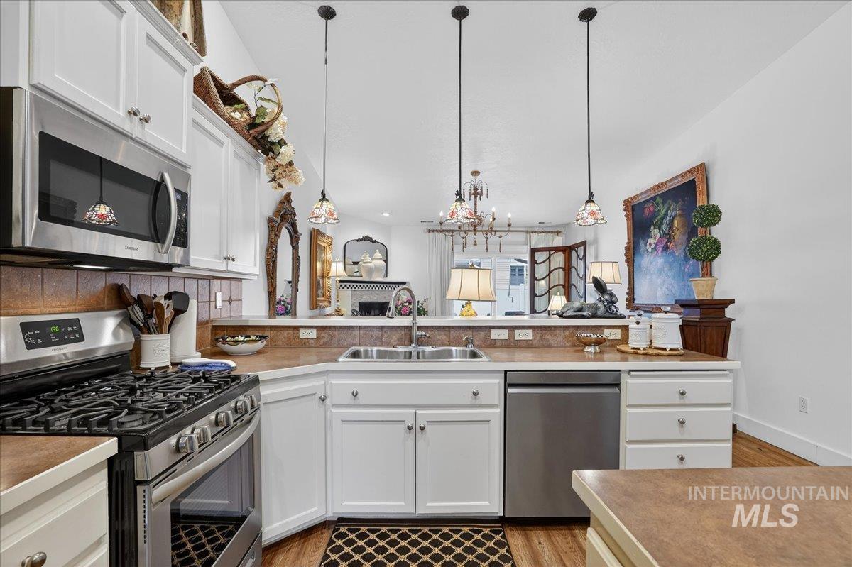 1310 N Gallant Ln, Meridian, Idaho 83642, 3 Bedrooms, 2 Bathrooms, Residential For Sale, Price $429,900, 98975957