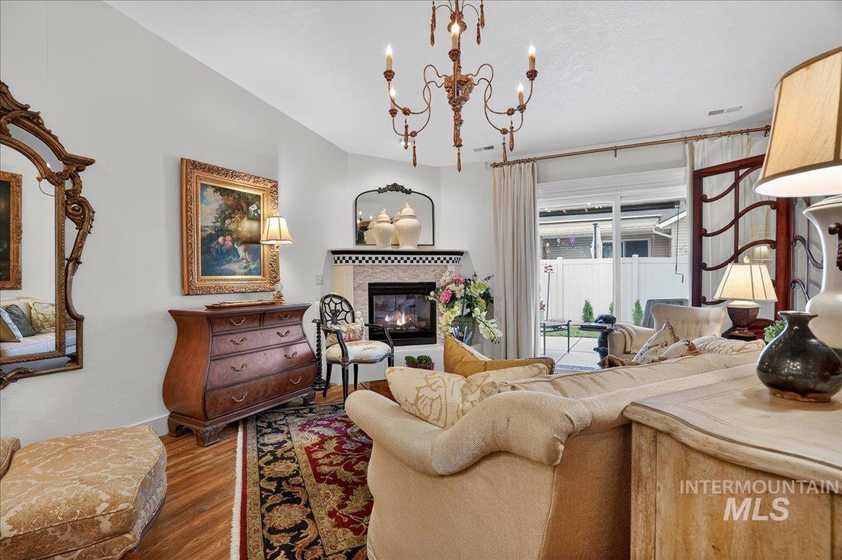 1310 N Gallant Ln, Meridian, Idaho 83642, 3 Bedrooms, 2 Bathrooms, Residential For Sale, Price $429,900, 98975957