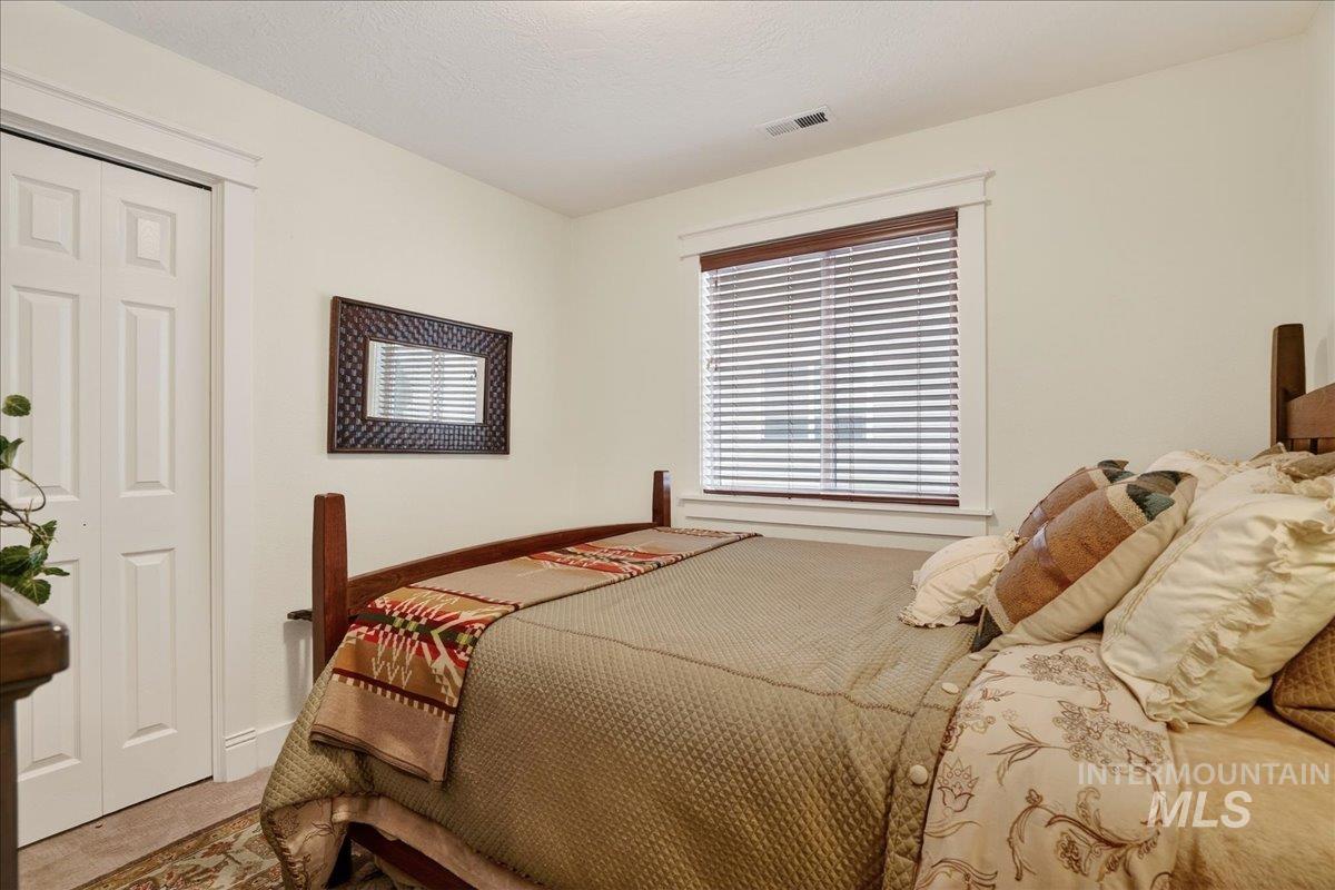 1310 N Gallant Ln, Meridian, Idaho 83642, 3 Bedrooms, 2 Bathrooms, Residential For Sale, Price $429,900, 98975957