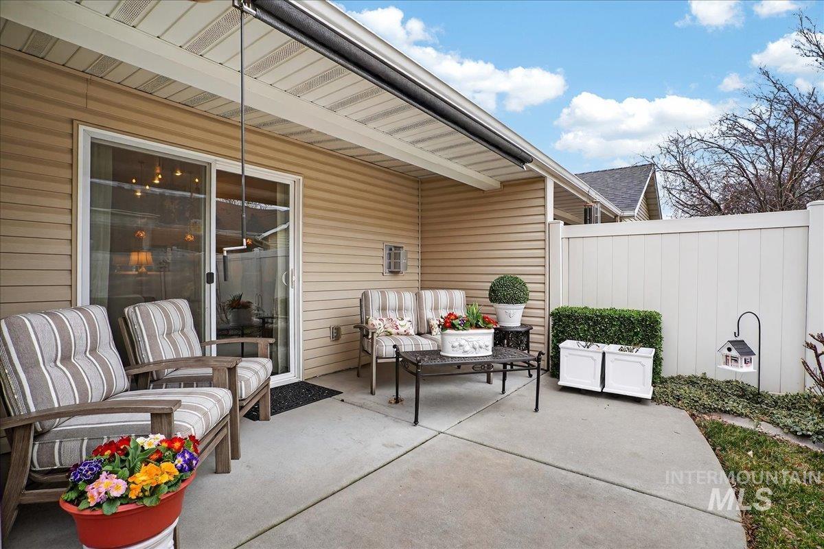 1310 N Gallant Ln, Meridian, Idaho 83642, 3 Bedrooms, 2 Bathrooms, Residential For Sale, Price $429,900, 98975957