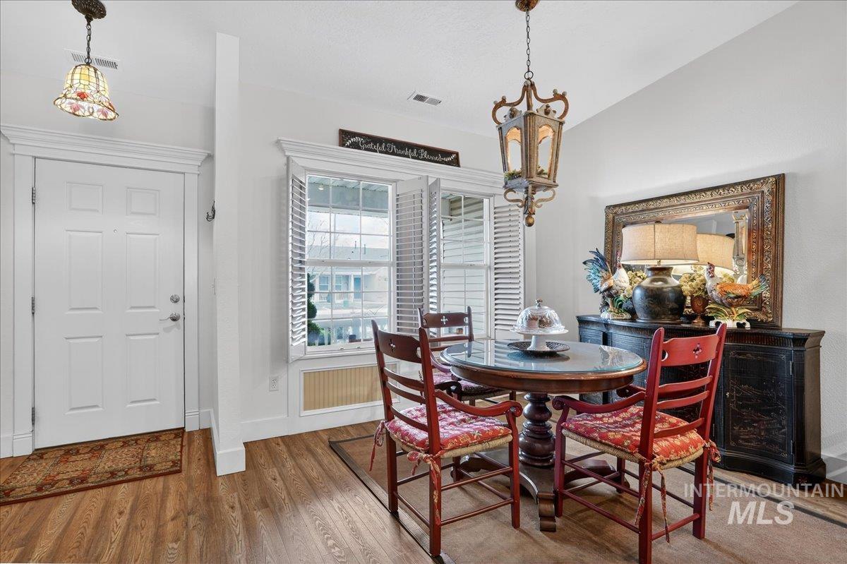 1310 N Gallant Ln, Meridian, Idaho 83642, 3 Bedrooms, 2 Bathrooms, Residential For Sale, Price $429,900, 98975957