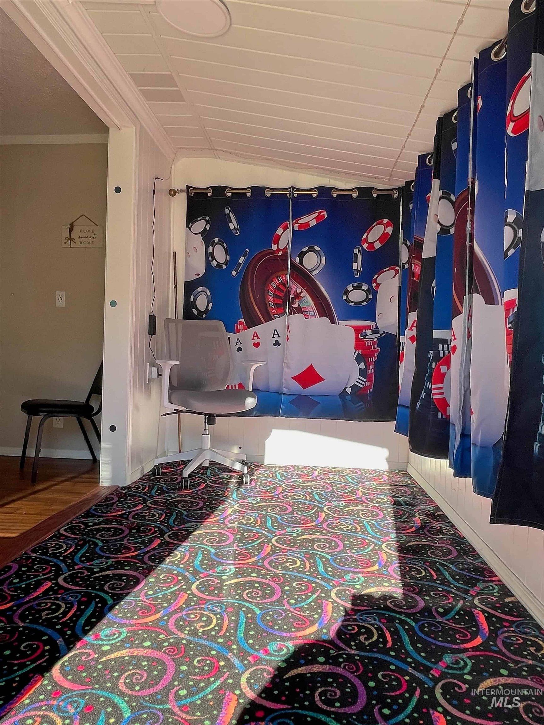 1059 SW 3rd Ave., Ontario, Oregon 97914-0000, 5 Bedrooms, 2.5 Bathrooms, Residential For Sale, Price $389,000, 98975958