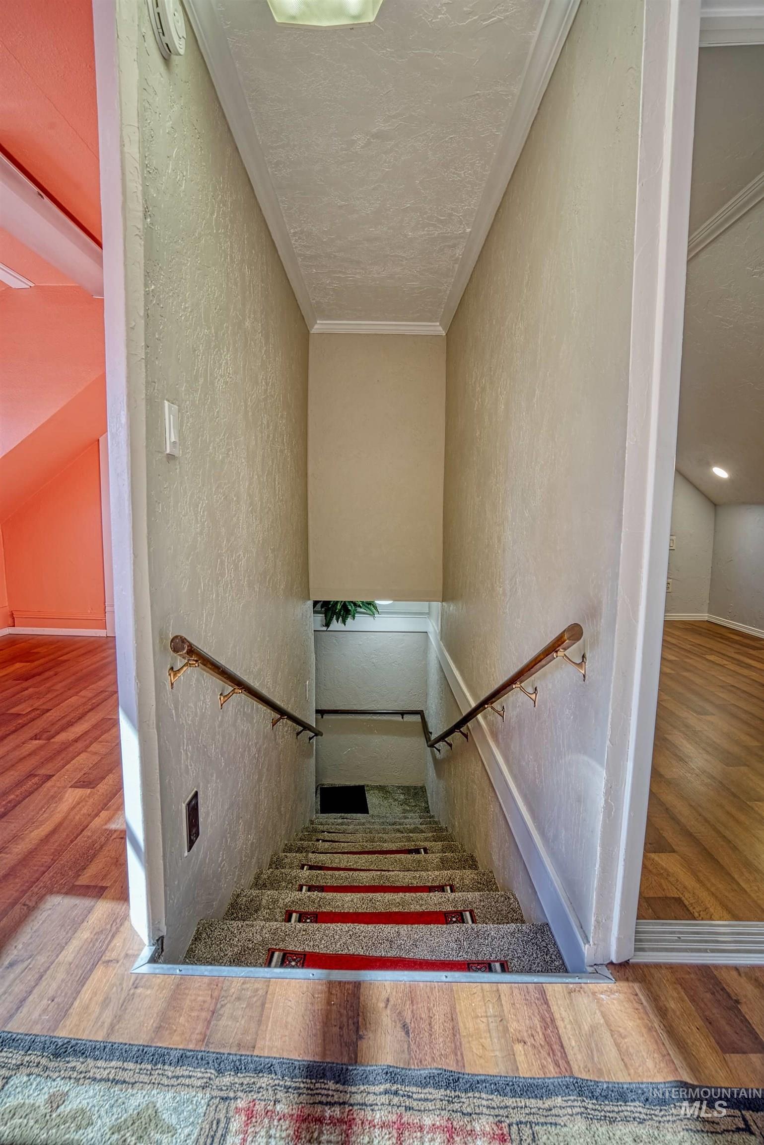 1059 SW 3rd Ave., Ontario, Oregon 97914-0000, 5 Bedrooms, 2.5 Bathrooms, Residential For Sale, Price $389,000, 98975958