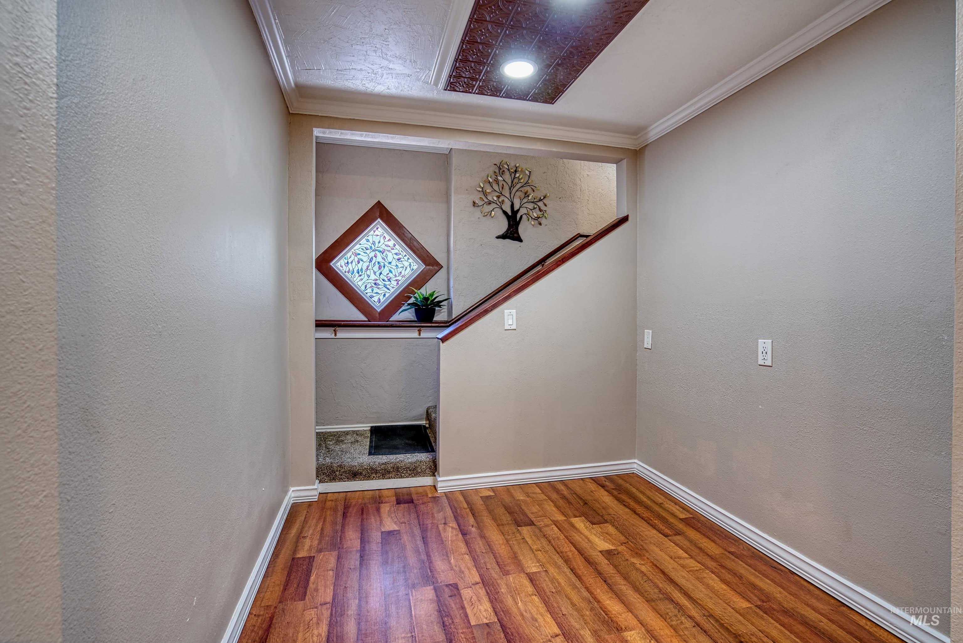 1059 SW 3rd Ave., Ontario, Oregon 97914-0000, 5 Bedrooms, 2.5 Bathrooms, Residential For Sale, Price $389,000, 98975958