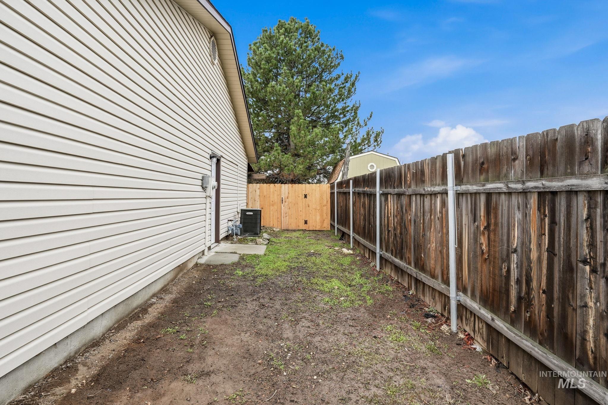 11121 W Richey Ct, Boise, Idaho 83713, 3 Bedrooms, 2 Bathrooms, Residential For Sale, Price $419,900, 98975960