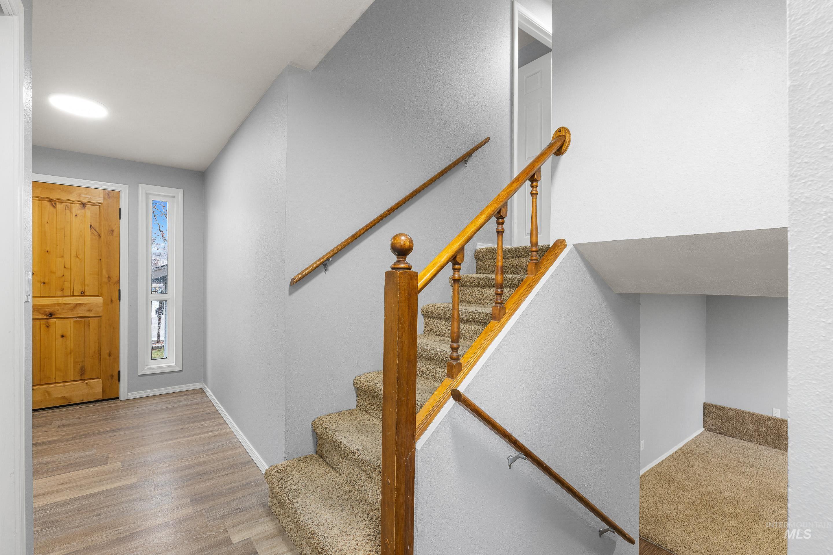 10241 W Guinevere Dr, Boise, Idaho 83704, 3 Bedrooms, 1.5 Bathrooms, Residential For Sale, Price $399,000, 98975963