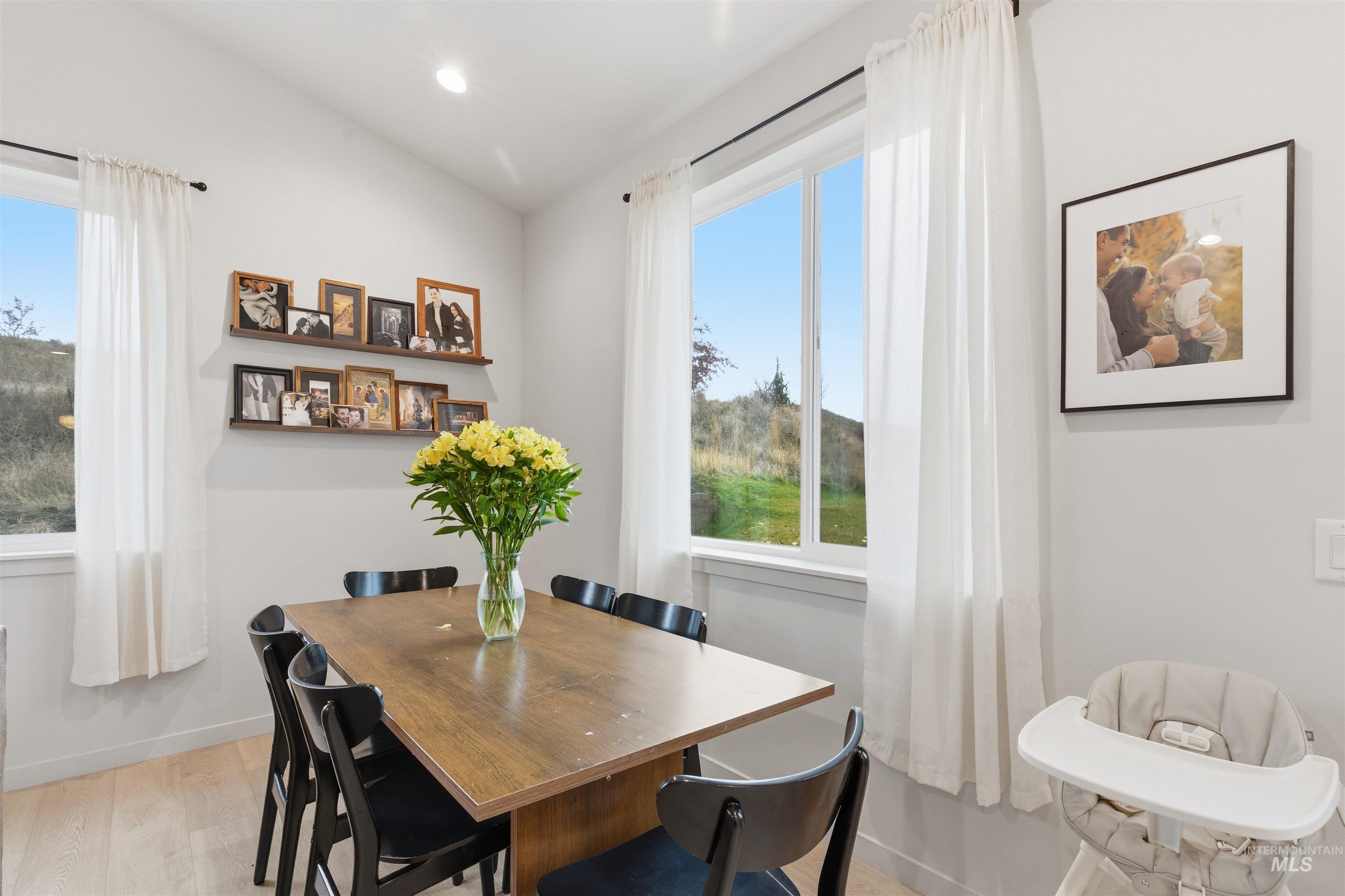 1115 Chelsea Court, Moscow, Idaho 83843, 3 Bedrooms, 2.5 Bathrooms, Residential For Sale, Price $525,000, 98975965