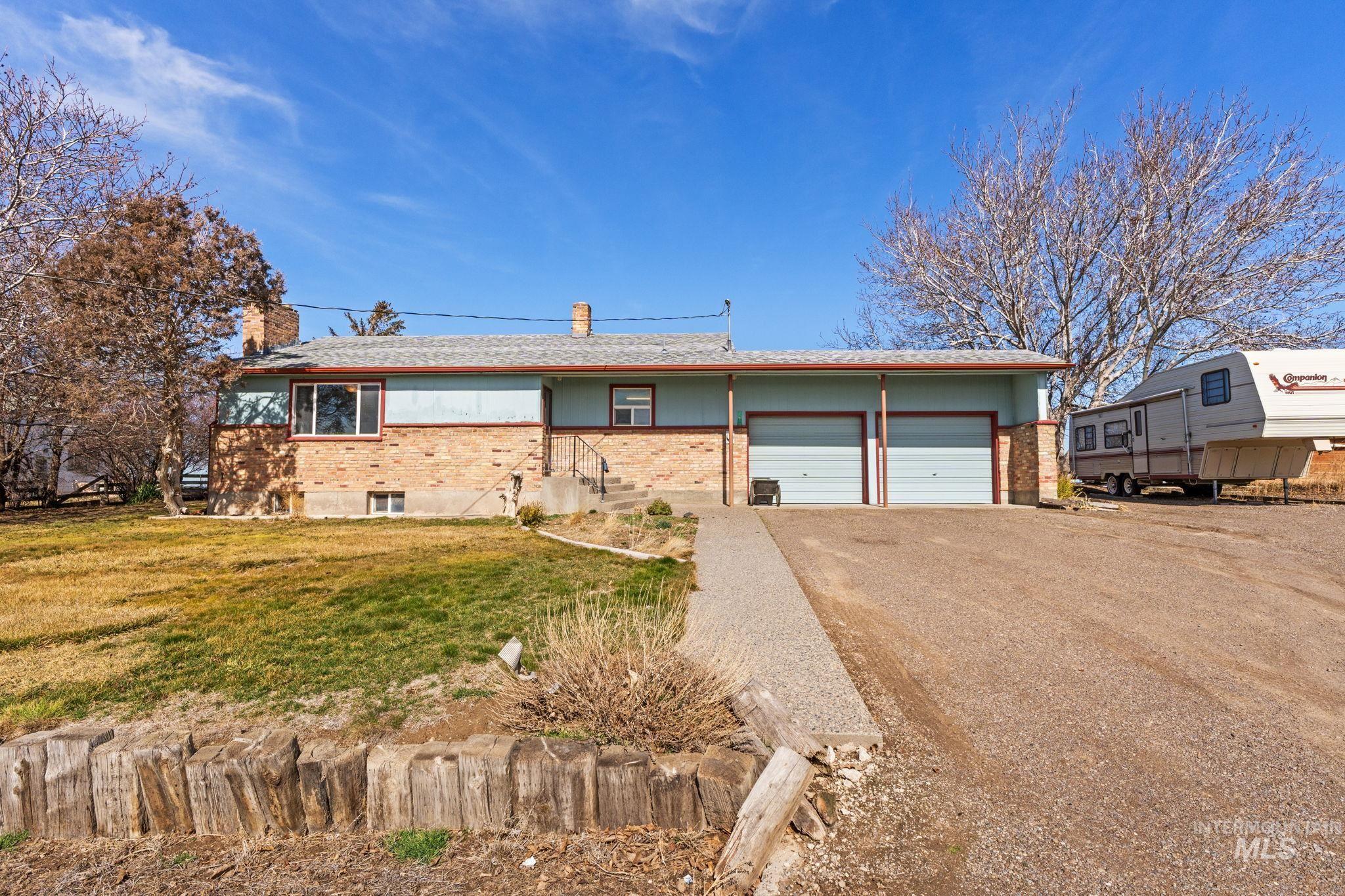 3918 E 3600 N, Hansen, Idaho 83334, 3 Bedrooms, 2 Bathrooms, Residential For Sale, Price $430,000,MLS 98975966