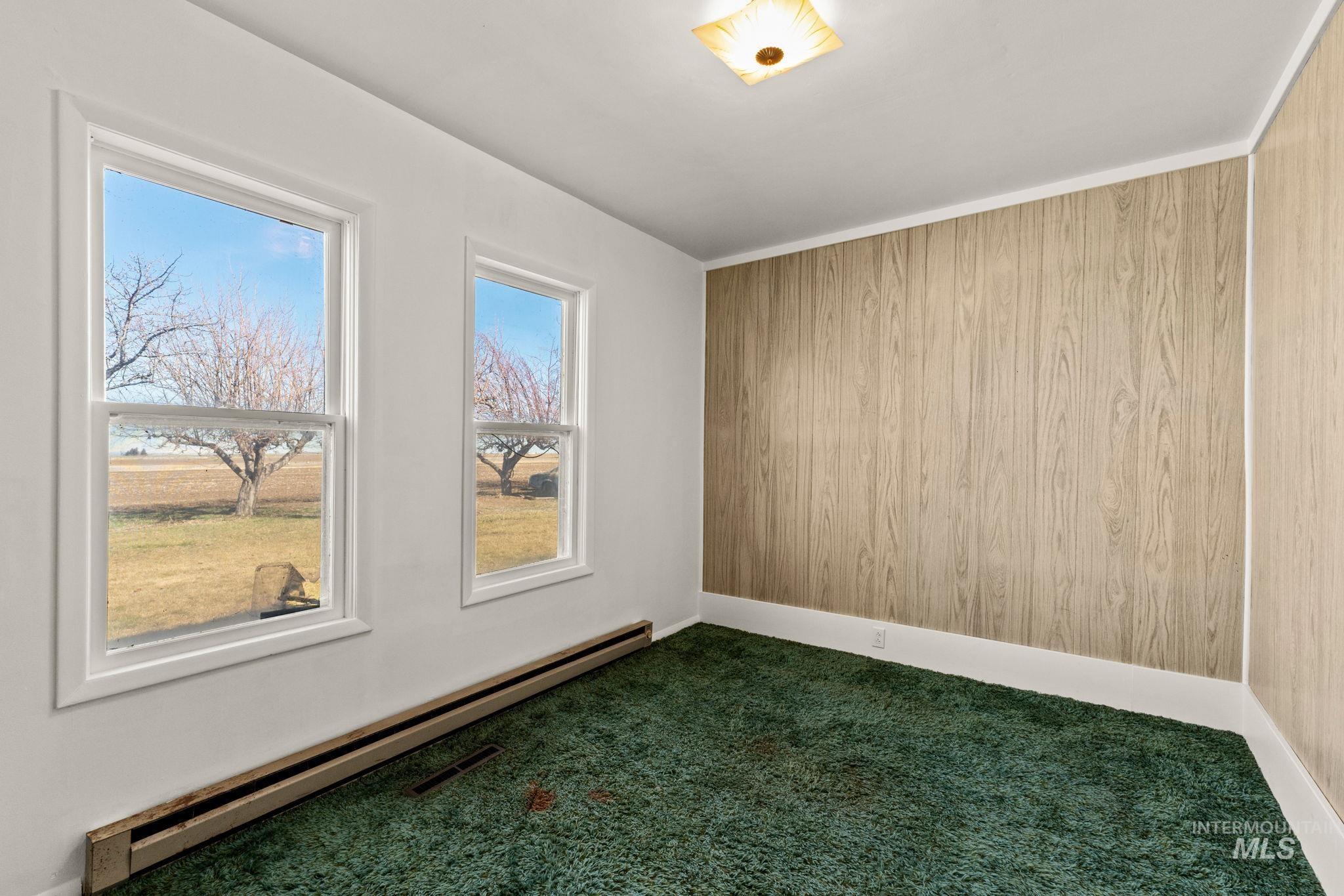 3918 E 3600 N, Hansen, Idaho 83334, 3 Bedrooms, 2 Bathrooms, Residential For Sale, Price $430,000,MLS 98975966