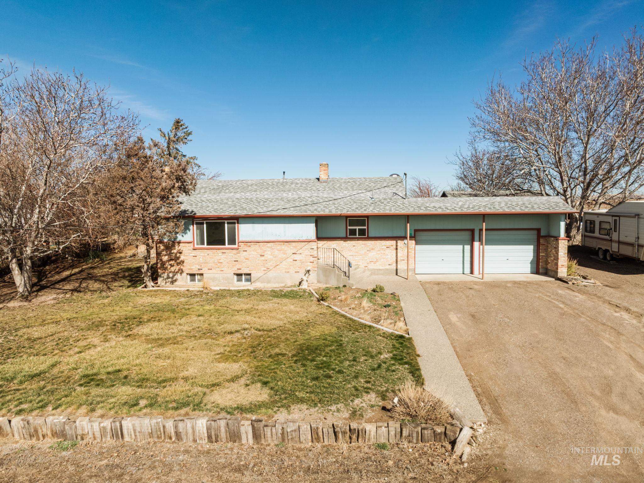 3918 E 3600 N, Hansen, Idaho 83334, 3 Bedrooms, 2 Bathrooms, Residential For Sale, Price $430,000,MLS 98975966