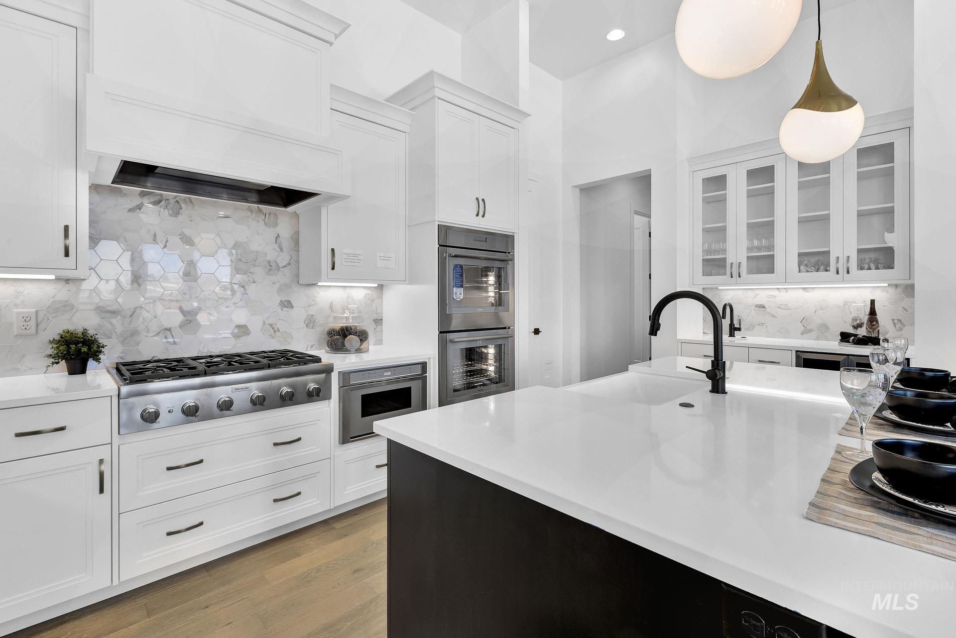 11436 S Saylis Pl, Kuna, Idaho 83634, 3 Bedrooms, 2.5 Bathrooms, Residential For Sale, Price $897,000, 98975967