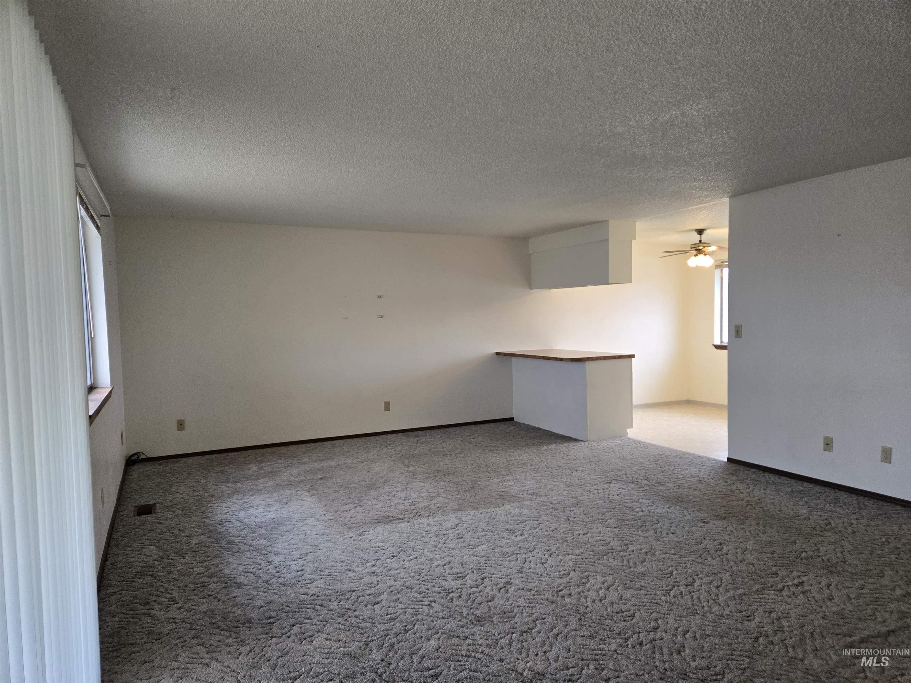 798 Skyhawk Drive, Ontario, Oregon 97914, 3 Bedrooms, 2 Bathrooms, Residential For Sale, Price $275,000, 98975968