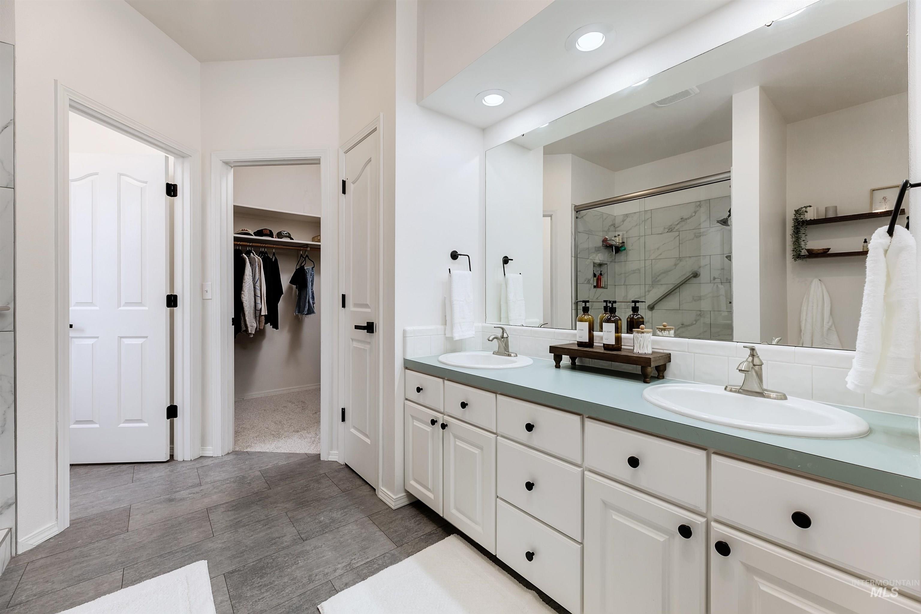 149 S Silverwood Way, Eagle, Idaho 83616, 4 Bedrooms, 2 Bathrooms, Residential For Sale, Price $589,900, 98975971