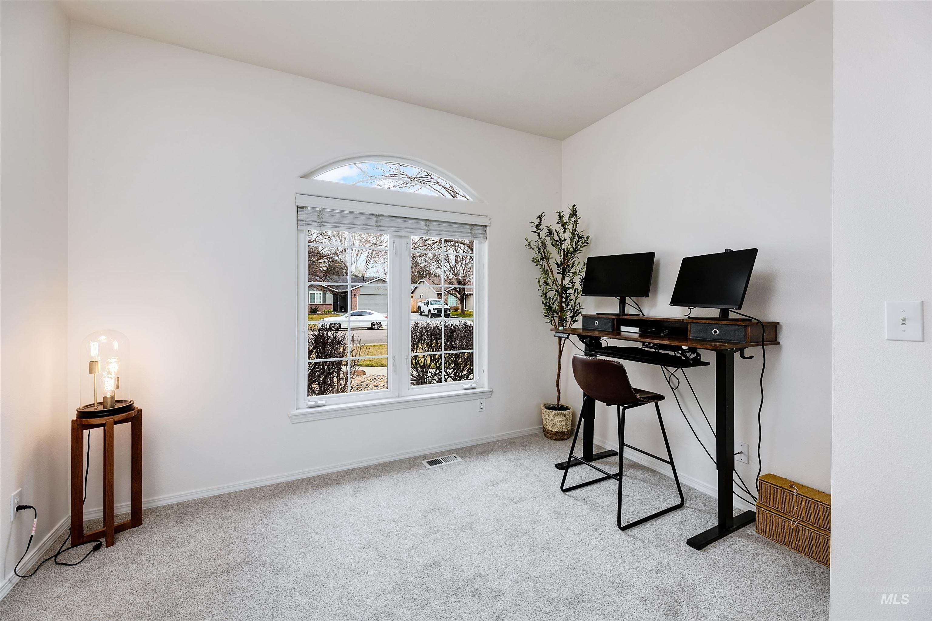 149 S Silverwood Way, Eagle, Idaho 83616, 4 Bedrooms, 2 Bathrooms, Residential For Sale, Price $589,900, 98975971