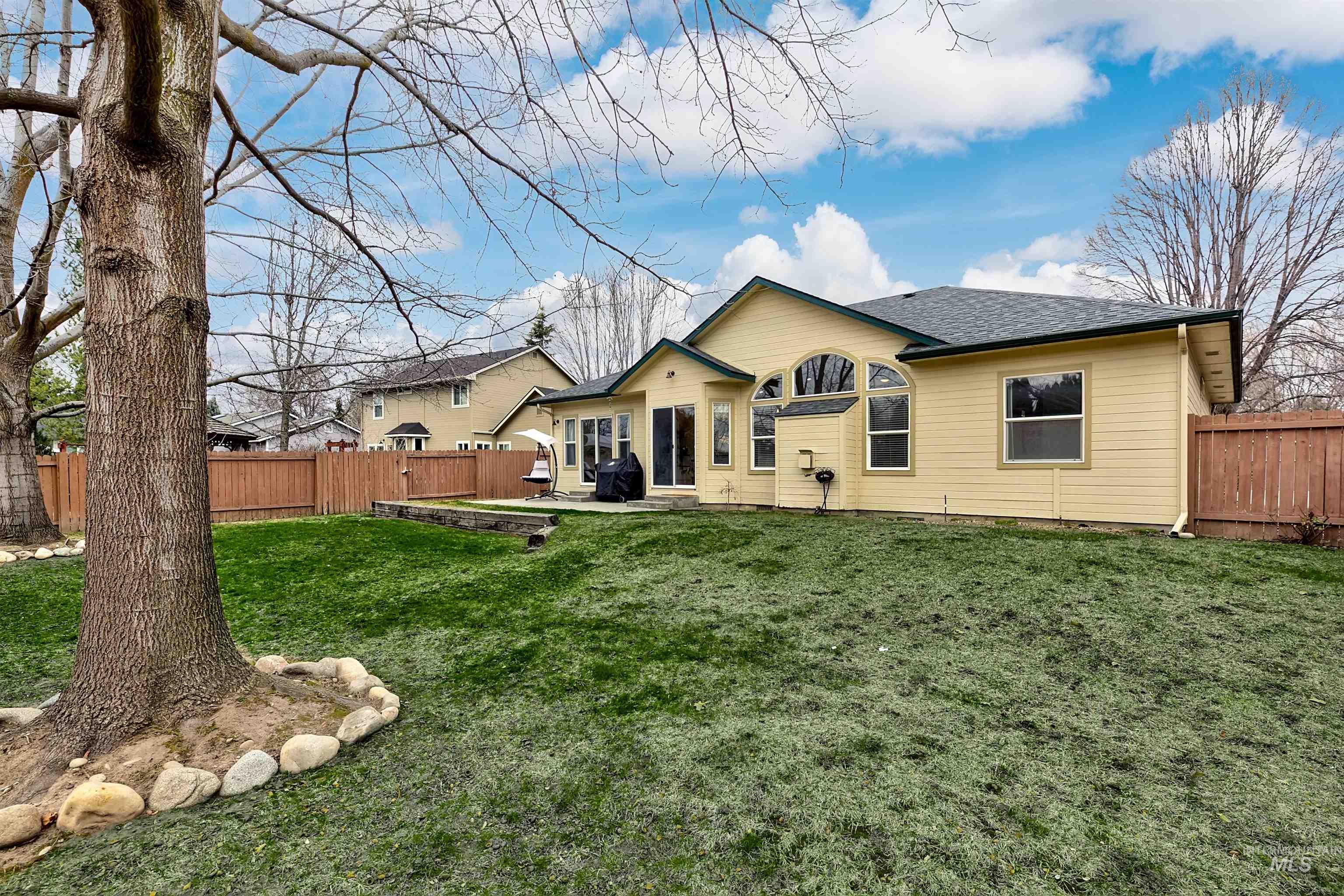 149 S Silverwood Way, Eagle, Idaho 83616, 4 Bedrooms, 2 Bathrooms, Residential For Sale, Price $589,900, 98975971