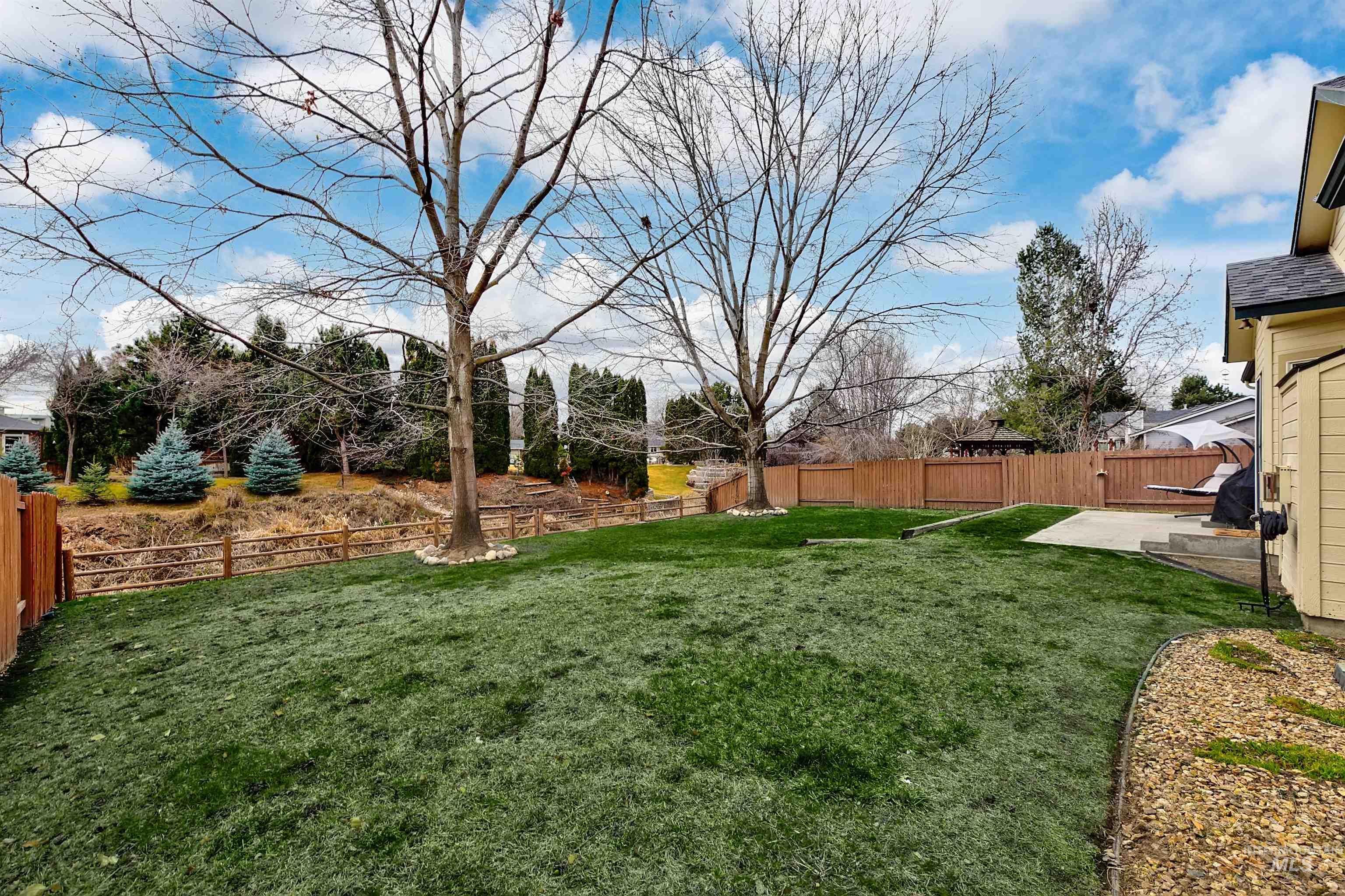 149 S Silverwood Way, Eagle, Idaho 83616, 4 Bedrooms, 2 Bathrooms, Residential For Sale, Price $589,900, 98975971