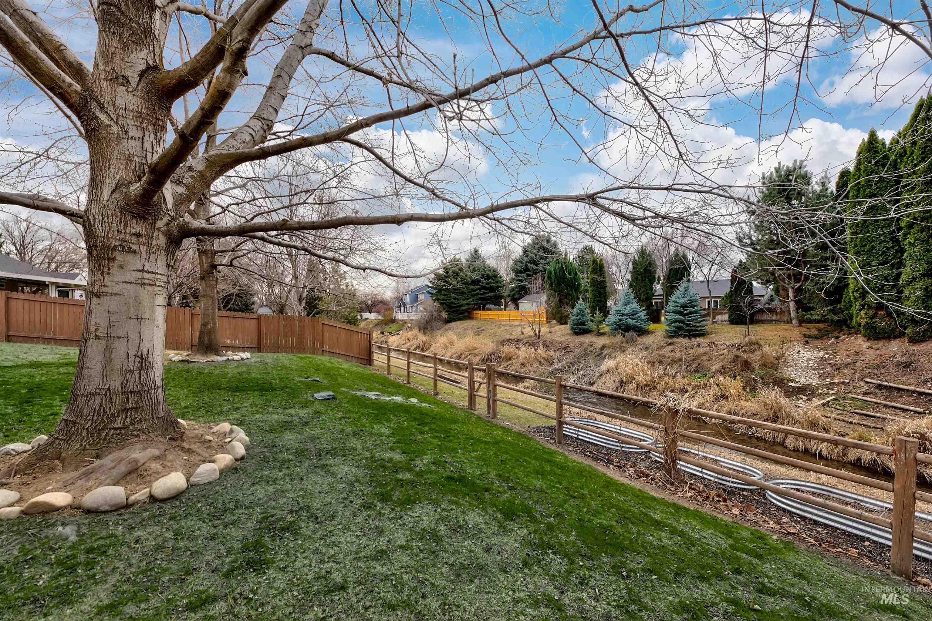 149 S Silverwood Way, Eagle, Idaho 83616, 4 Bedrooms, 2 Bathrooms, Residential For Sale, Price $589,900, 98975971