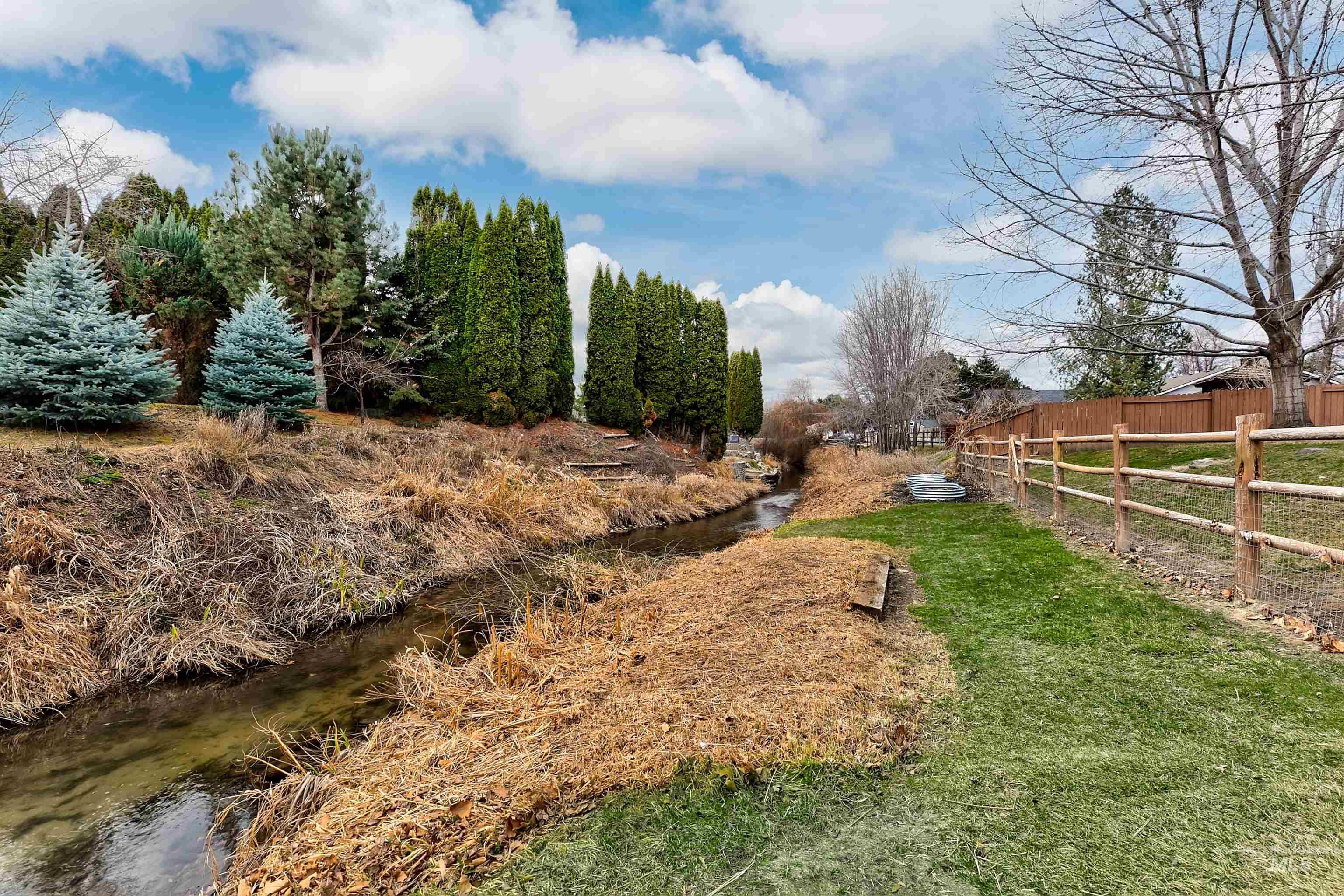 149 S Silverwood Way, Eagle, Idaho 83616, 4 Bedrooms, 2 Bathrooms, Residential For Sale, Price $589,900, 98975971