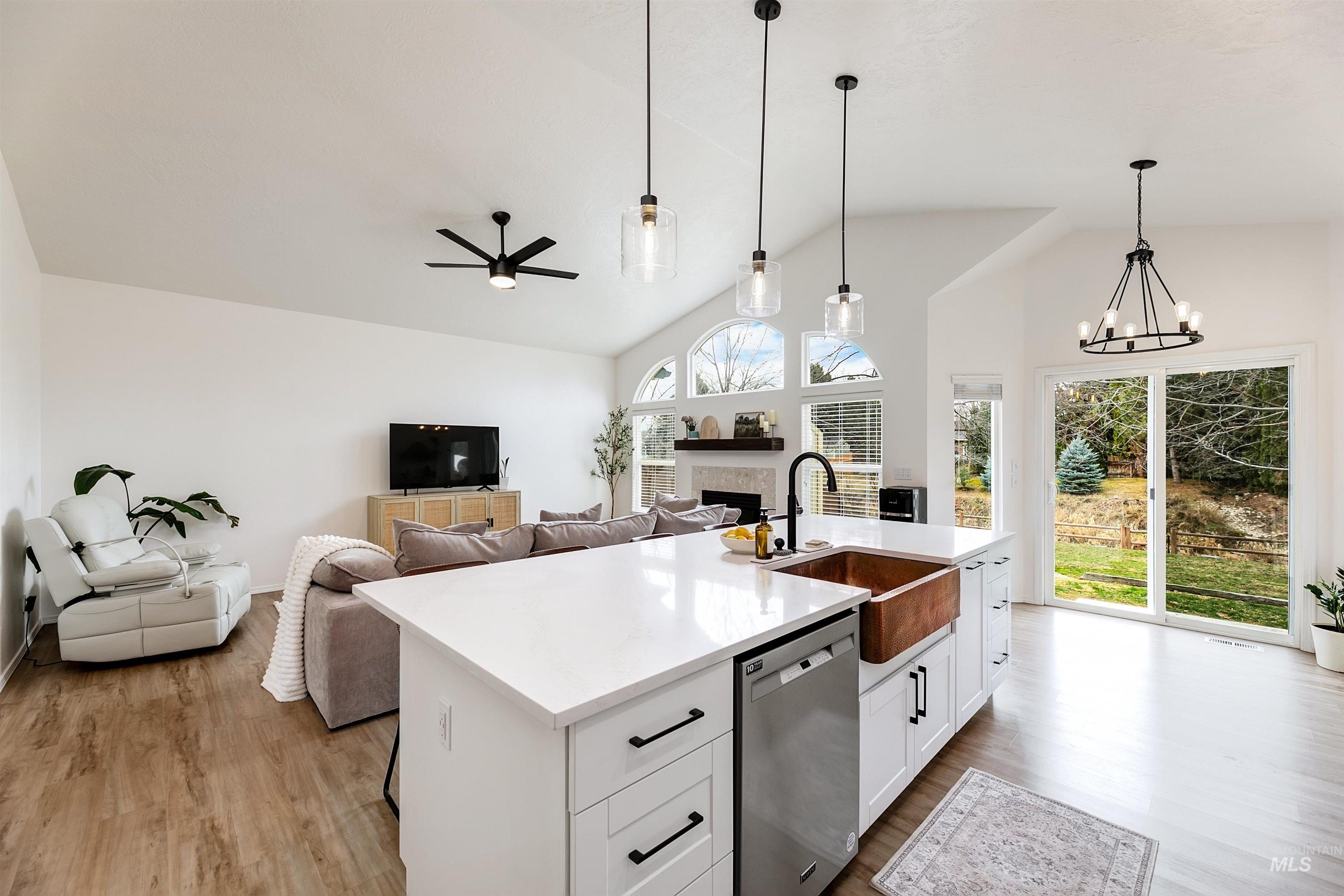 149 S Silverwood Way, Eagle, Idaho 83616, 4 Bedrooms, 2 Bathrooms, Residential For Sale, Price $589,900, 98975971