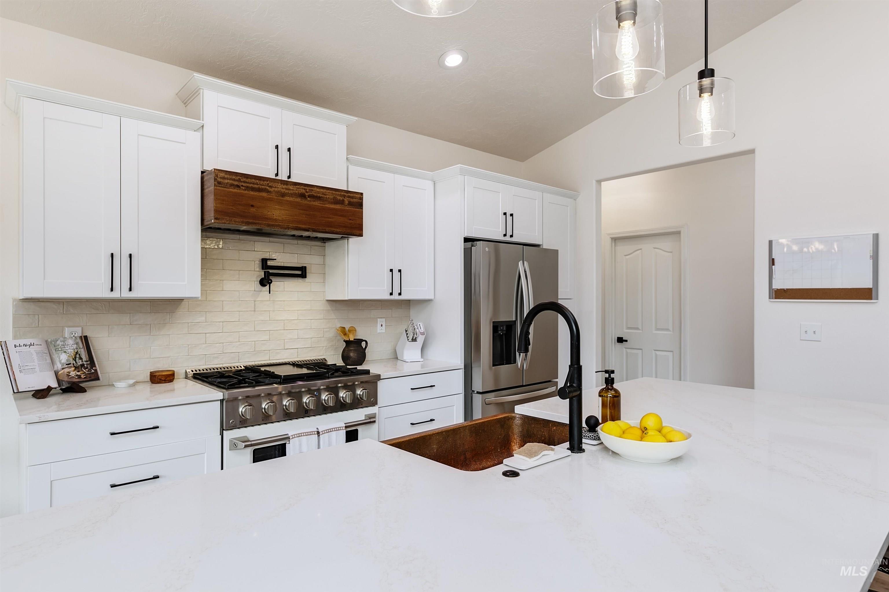 149 S Silverwood Way, Eagle, Idaho 83616, 4 Bedrooms, 2 Bathrooms, Residential For Sale, Price $589,900, 98975971