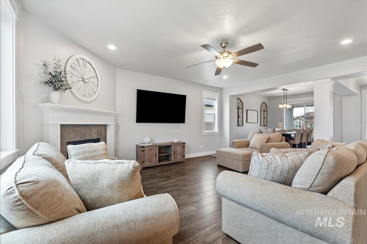 11138 W Troyer Dr, Nampa, Idaho 83686, 4 Bedrooms, 2.5 Bathrooms, Residential For Sale, Price $569,900, 98975972