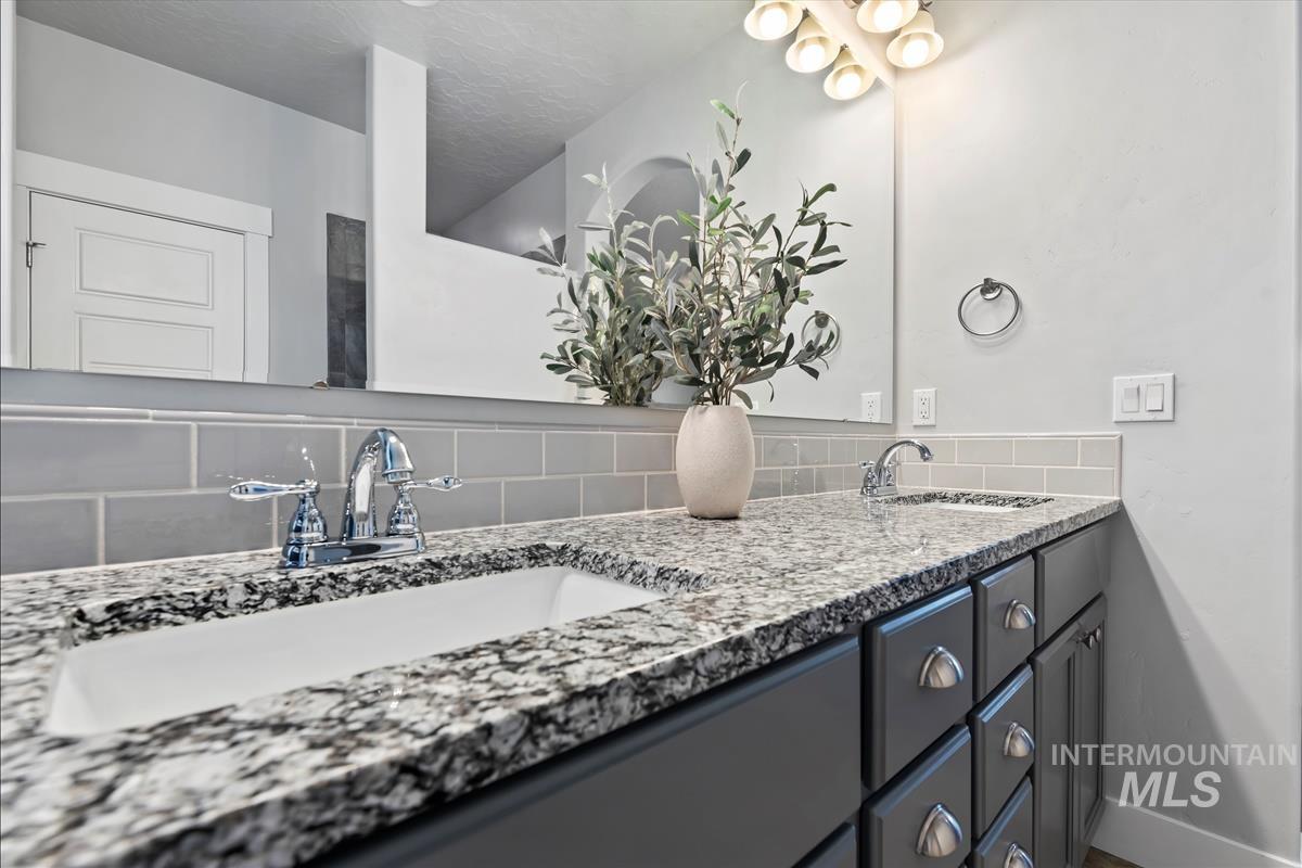 11138 W Troyer Dr, Nampa, Idaho 83686, 4 Bedrooms, 2.5 Bathrooms, Residential For Sale, Price $569,900, 98975972