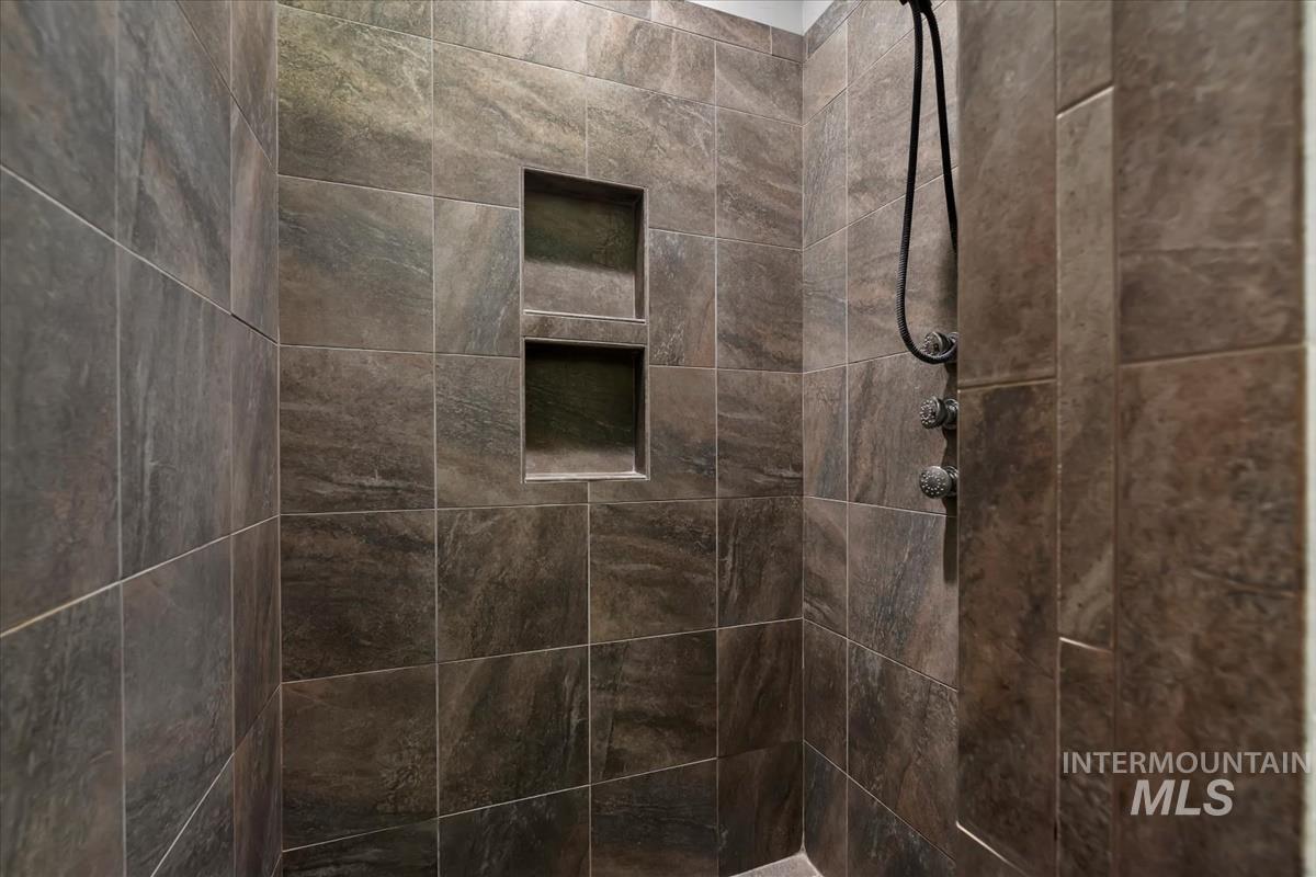 11138 W Troyer Dr, Nampa, Idaho 83686, 4 Bedrooms, 2.5 Bathrooms, Residential For Sale, Price $569,900, 98975972