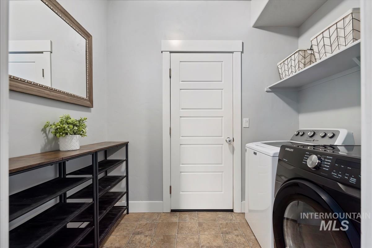 11138 W Troyer Dr, Nampa, Idaho 83686, 4 Bedrooms, 2.5 Bathrooms, Residential For Sale, Price $569,900, 98975972