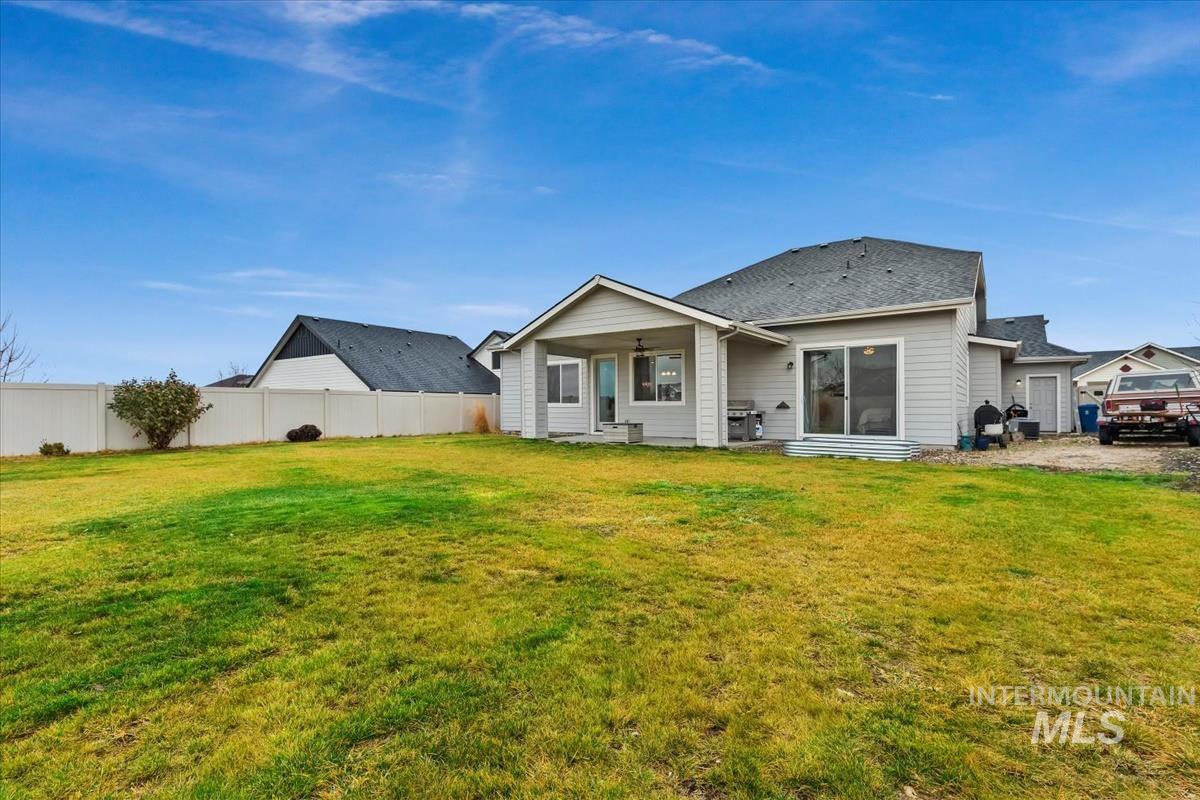 11138 W Troyer Dr, Nampa, Idaho 83686, 4 Bedrooms, 2.5 Bathrooms, Residential For Sale, Price $569,900, 98975972