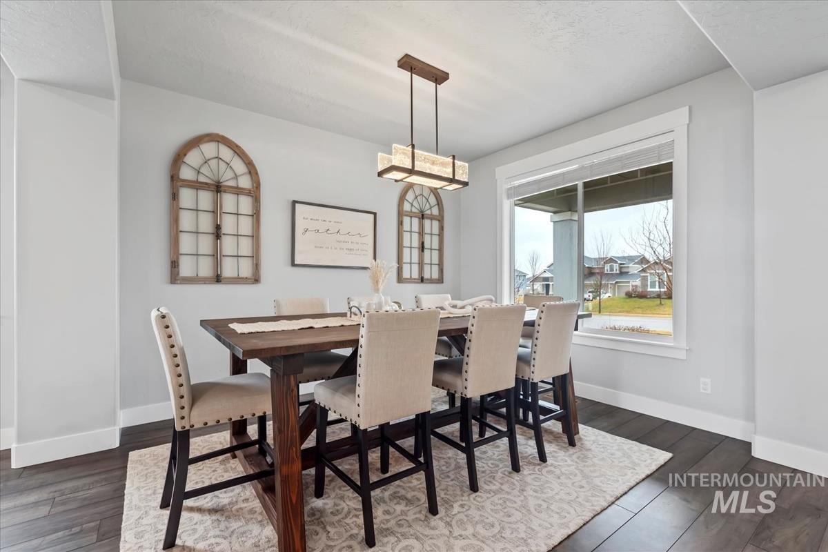 11138 W Troyer Dr, Nampa, Idaho 83686, 4 Bedrooms, 2.5 Bathrooms, Residential For Sale, Price $569,900, 98975972