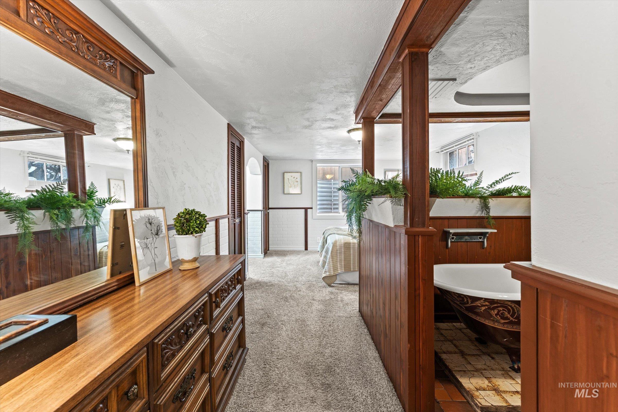 2205 S Kimball Ave, Caldwell, Idaho 83605, 3 Bedrooms, 2 Bathrooms, Residential For Sale, Price $350,000, 98975973